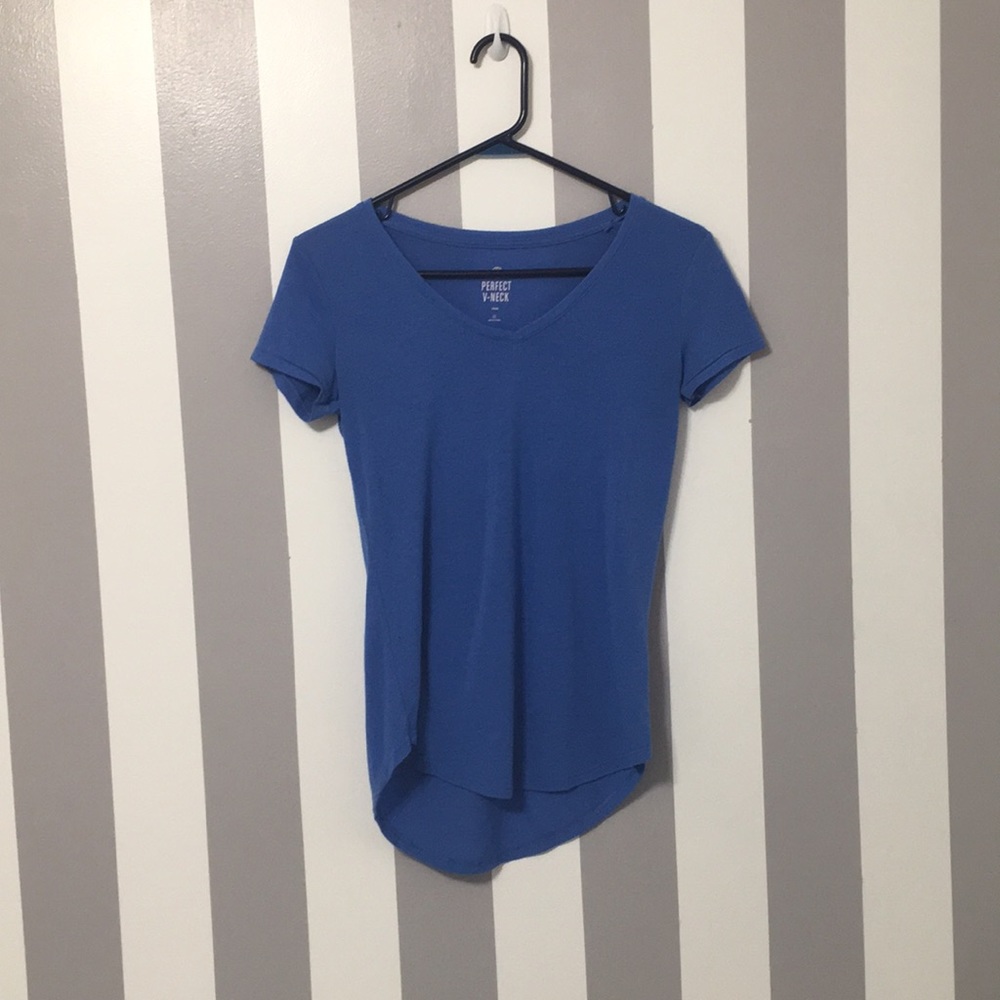 V-Neck T-Shirt / Super soft